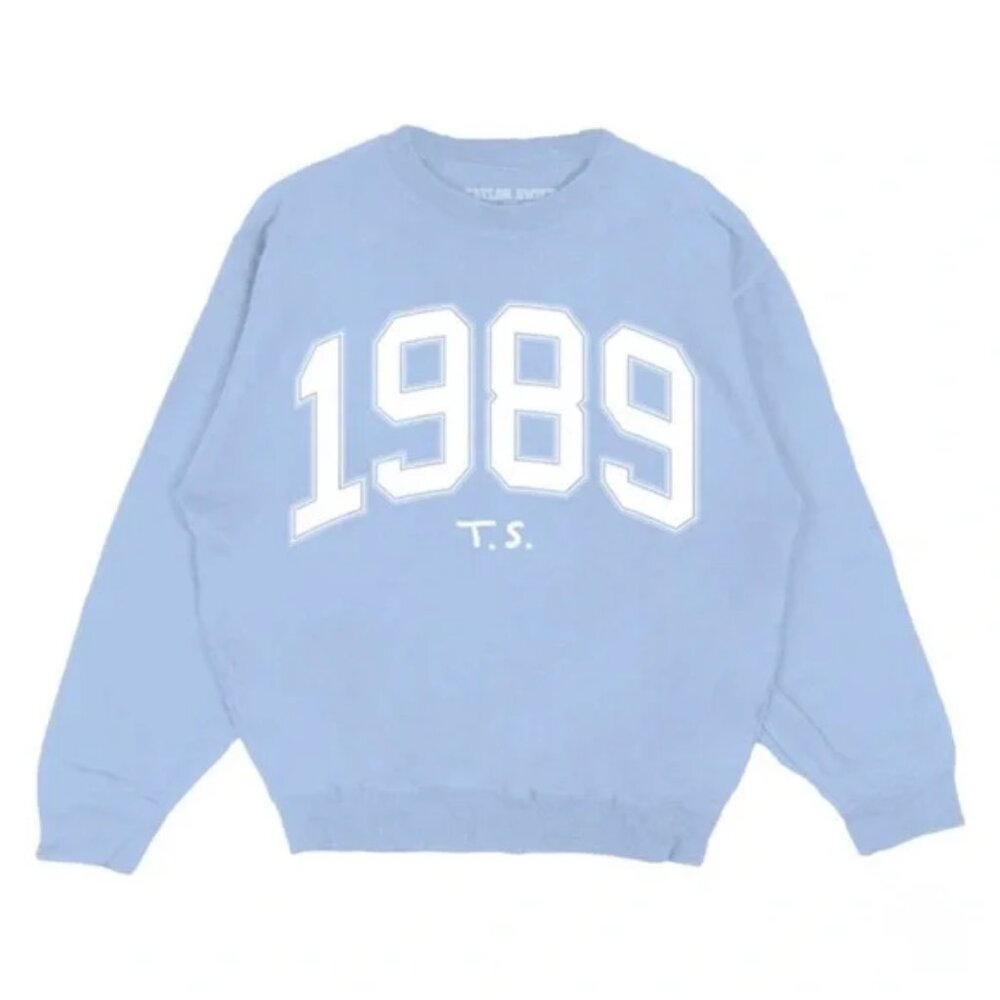 NEW In Bag L Taylor Swift 1989 Light Blue Crewneck Swiftie Sweatshirt Authentic